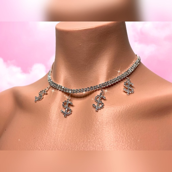 BRAND NEW rhinestone dollar symbol choker